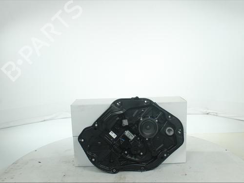 Vindusheismekanisme høyre bak Vindusheismekanisme høyre bak BMW 1 (F70) 120 d Mild-Hybrid (163 hp) 34145294 34145294