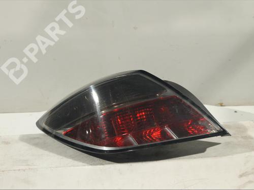 Venstre baglygte OPEL ASTRA H GTC (A04) [2005-2010]  11906627