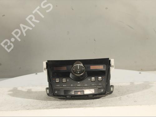 climate-control-lexus-nx-_z1_-2014-28596196 main image