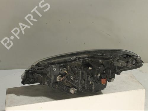 Right headlight TOYOTA YARIS (_P13_) 1.5 Hybrid (NHP130_, NHP130) | BP29419936C29 
