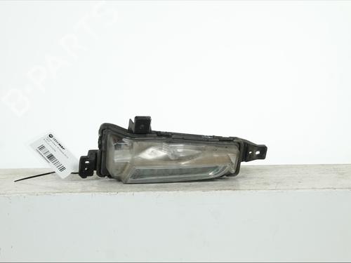 right-daytime-light-suzuki-vitara-ly-2015-39453682 main image
