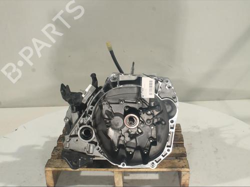 Used Gearbox DACIA SANDERO III [2021-2025]  21500086