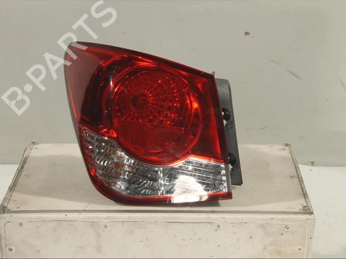 Used Left taillight CHEVROLET CRUZE (J300) 2.0 CDI (150 hp) 13235052