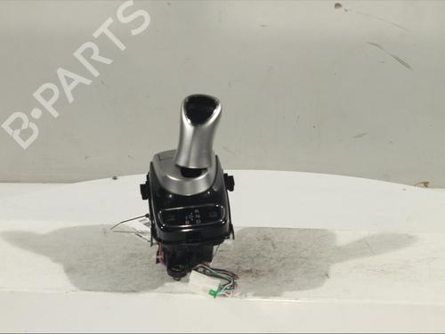 Used Shift knob Shift knob MITSUBISHI OUTLANDER III (GG_W, GF_W, ZJ, ZL, ZK) 2.0 Hybrid 4WD (GG2W) (200 hp) 14525736 14525736