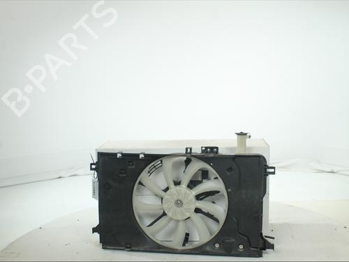 Køleventilator elektrisk Køleventilator elektrisk TOYOTA YARIS (_P21_, _PA1_, _PH1_) 1.5 Hybrid (MXPH10, MXPH11) (116 hp) 35797812 35797812
