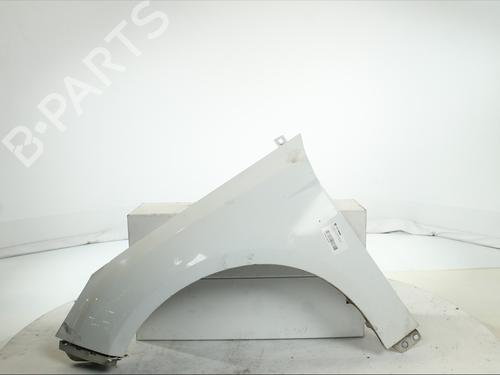 Used Left front fenders Left front fenders 37432909 37432909