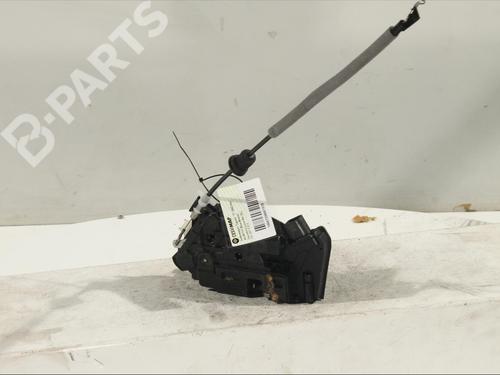 Used Front right lock VW TIGUAN (5N_) [2007-2018]  11906623