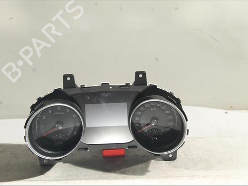 Used Instrument cluster KIA XCEED (CD) 1.4 T-GDI (140 hp) 24606598