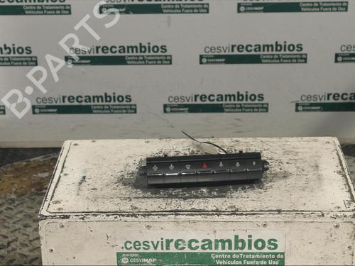 Used Switch PEUGEOT 5008 (0U_, 0E_) 2.0 HDi 150 / BlueHDi 150 (150 hp) 11899016