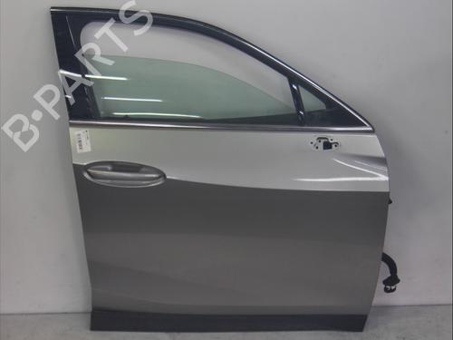Porta frente direita Porta frente direita LEXUS UX (_AA1_, _AH1_, _MA1_) 250h (MZAH10) (184 hp) 36173486 36173486