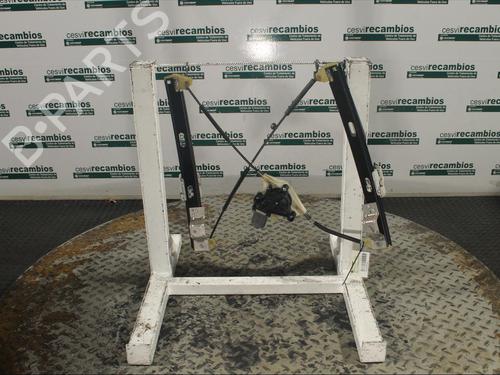 Used Front left window mechanism SEAT LEON (5F1) [2012-2021]  12077097