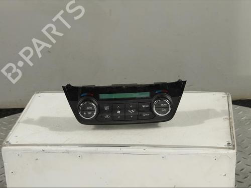 Used Climate control Climate control TOYOTA RAV 4 IV (_A4_) 2.5 Hybrid 4WD (AVA44, AVA44_) (197 hp) 11902136 11902136