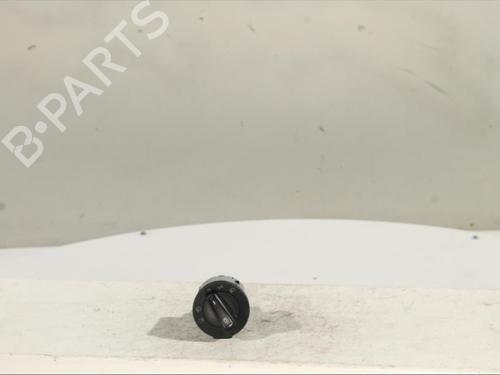 Used Headlight switch Headlight switch SKODA OCTAVIA III (5E3, NL3, NR3) 1.0 TSI (115 hp) 27358981 27358981