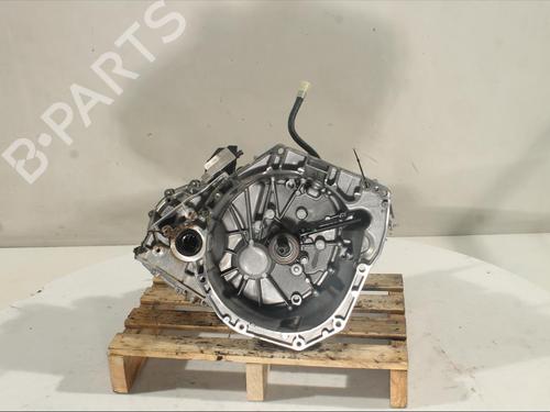 Used Gearbox Gearbox DACIA DUSTER (HM_) 1.5 dCi 115 (HMAD) (116 hp) 19706382 19706382