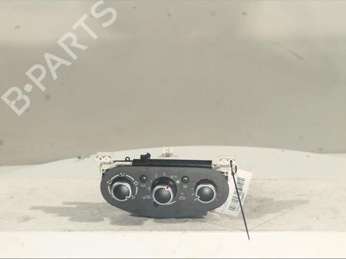 Used Climate control Climate control RENAULT TWINGO III (BCM_, BCA_) 1.0 SCe 70 (71 hp) 21125534 21125534