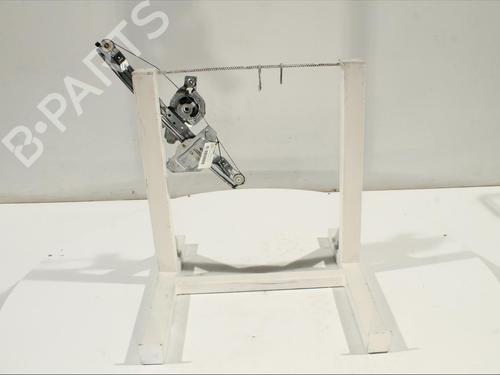 Used Front right window mechanism Front right window mechanism CITROËN C3 II (SC_) 1.0 VTi 68 (68 hp) 12079379 12079379