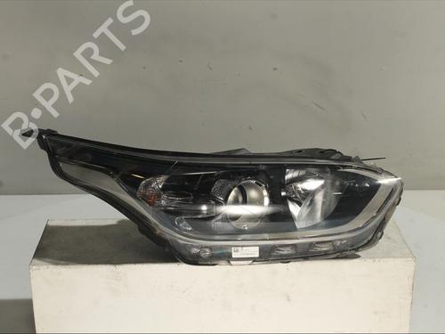 Used Right headlight Right headlight KIA CEED (CD) 1.4 T-GDI (140 hp) 30841304 30841304