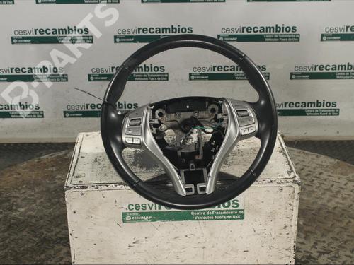 Used Steering wheel NISSAN PULSAR Hatchback (C13) 1.5 dCi (110 hp) 11897110