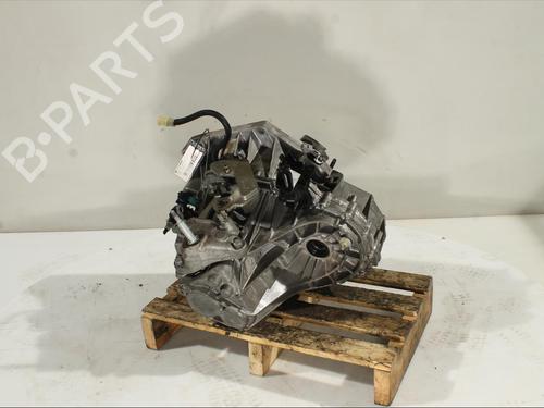 Gearbox DACIA DUSTER (HS_) 1.2 TCe 125 4x4 | BP23207242M3
