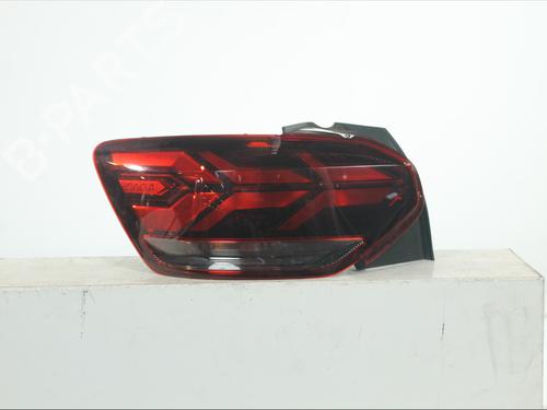 left-taillight-dacia-sandero-iii-2021-37733212 main image