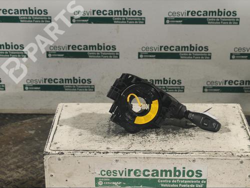 Used Steering column stalk FORD FIESTA VI (CB1, CCN) [2008-2017]  11894386