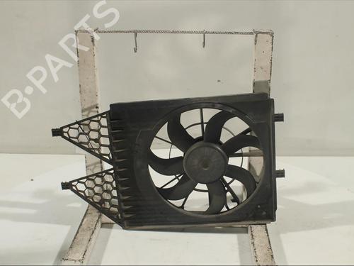 Used Radiator fan Radiator fan SKODA RAPID Spaceback (NH1) 1.4 TDI (90 hp) 13702400 13702400