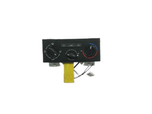 Used Climate control Climate control PEUGEOT PARTNER Tepee 1.6 BlueHDi 100 (100 hp) 40484979 40484979