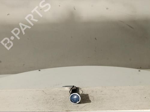 Used Switch Switch TOYOTA C-HR (_X1_) 1.8 Hybrid (ZYX10_, ZYX11_, ZYX10R, ZYX11R) (122 hp) 26880674 26880674