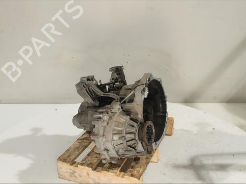 Gearbox VW TOURAN (5T1) 1.6 TDI | BP32486252M3 