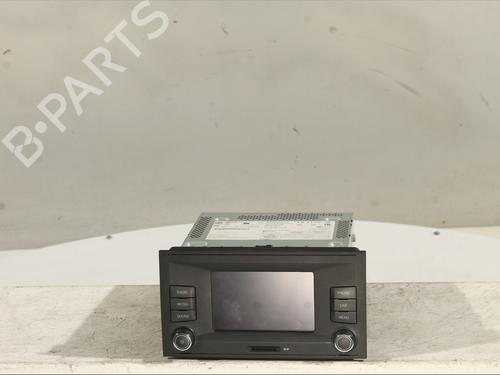 Used Radio SEAT LEON ST (5F8) 1.6 TDI (110 hp) 30332928