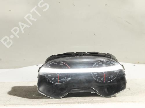 Used Instrument cluster SEAT IBIZA V (KJ1, KJG) 1.0 TSI (95 hp) 25780352