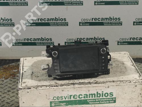 Used Radio TOYOTA YARIS (_P13_) 1.5 Hybrid (NHP130_) (101 hp) 11898298