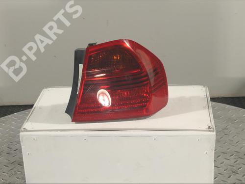 Used Right taillight BMW 3 (E90) 318 d (143 hp) 11901267