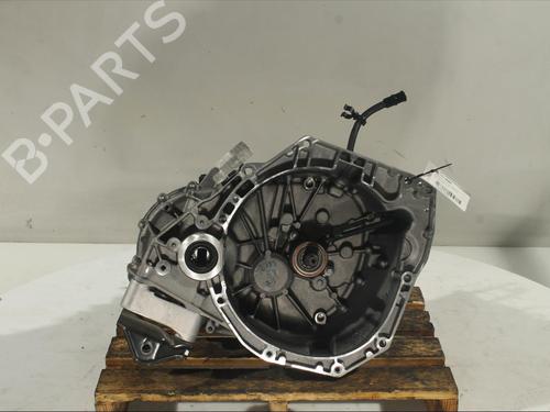 Used Gearbox Gearbox RENAULT CAPTUR II (HF_) TCe 140 (HFN0) (140 hp) 15183863 15183863