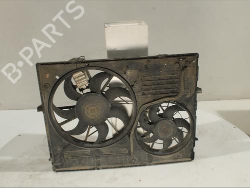 Radiator fan AUDI Q7 (4LB) 3.0 TDI quattro 7L0 121 207 D 7L0121203H0130307091