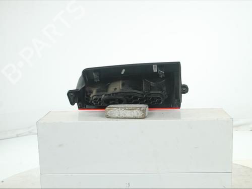 Right taillight CITROËN SPACETOURER Bus (V_) 1.5 BlueHDi 120 | BP35998246C35 - Image 2