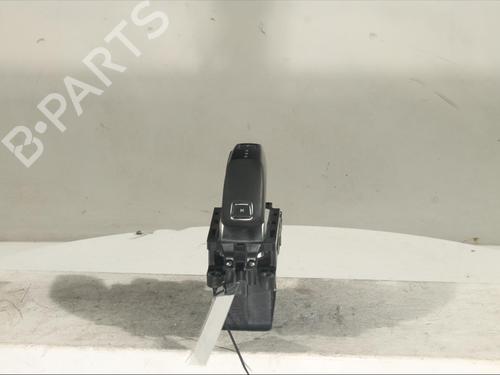 Used Shift knob Shift knob PEUGEOT 308 SW II (LC_, LJ_, LR_, LX_, L4_) 1.2 THP 130 (131 hp) 16320382 16320382