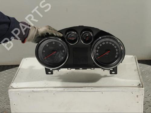 Used Instrument cluster Instrument cluster OPEL ASTRA J (P10) 1.7 CDTI (68) (131 hp) 26919582 26919582