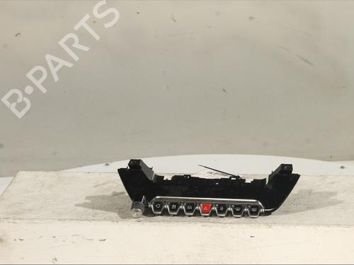 Used Switch Switch PEUGEOT 2008 II (UD_, US_, UY_, UJ_, UR_, UC_) 1.2 PureTech 100 (USHNK) (101 hp) 30404221 30404221