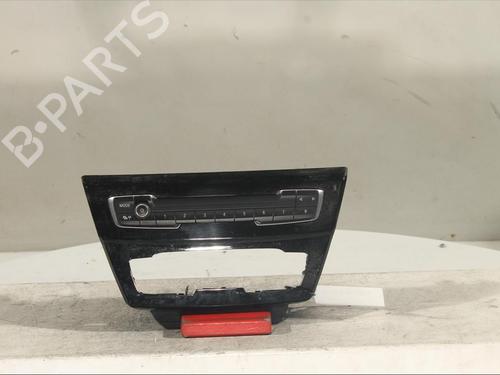 Used Switch Switch BMW X1 (F48) sDrive 18 d (150 hp) 17751371 17751371