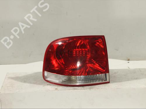 Used Left taillight Left taillight 11908513 11908513