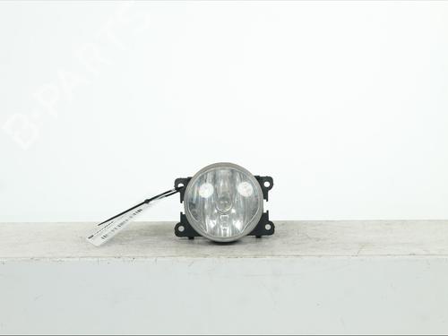 left-front-fog-light-citroen-c4-cactus-2014-37862849 main image