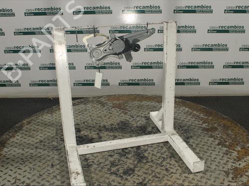 Rear left window mechanism TOYOTA YARIS (_P13_) 1.5 Hybrid (NHP130_) | BP12077084C24 