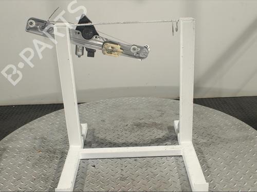 Used Front right window mechanism Front right window mechanism OPEL CROSSLAND X / CROSSLAND (P17, P2QO) 1.2 (75) (110 hp) 12078646 12078646