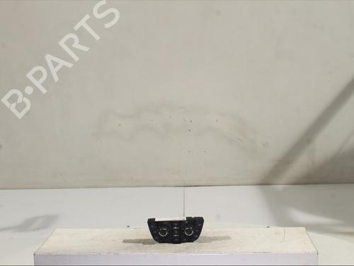 climate-control-ford-focus-iii-2010-2011-2012-2013-2014-2015-2016-2017-2018-2019-2020-33836570 main image