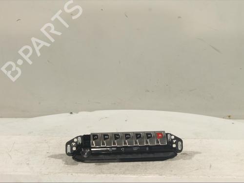 Used Switch Switch PEUGEOT 3008 II SUV (MC_, MR_, MJ_, M4_) 1.5 BlueHDi 130 (131 hp) 15264952 15264952