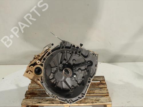 Used Gearbox Gearbox RENAULT KADJAR (HA_, HL_) 1.3 TCe 140 (HLNB, HLN1) (140 hp) 17208491 17208491