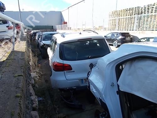 Left tailgate light VW TIGUAN (5N_) 2.0 TDI | BP24304557C79  - Image 6