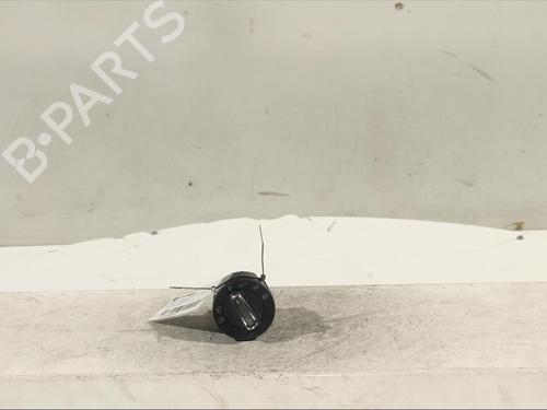 Forlygtekontakt SEAT ATECA (KH7, KHP) 2.0 TDI (110 hp) 13612602