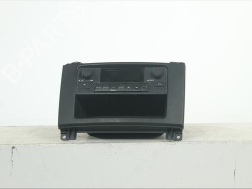 radio-mercedes-benz-vito-van-w447-2014-37455596 main image